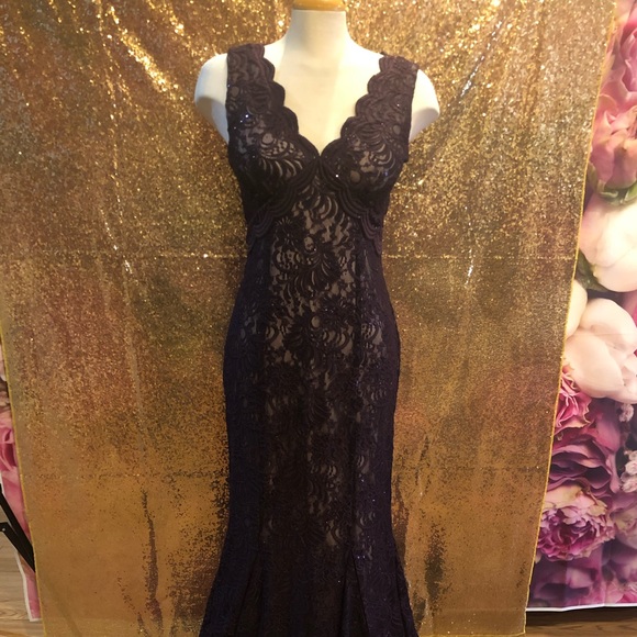 Burgundy Lace Dress - Prom/Formal - Picture 2 of 6